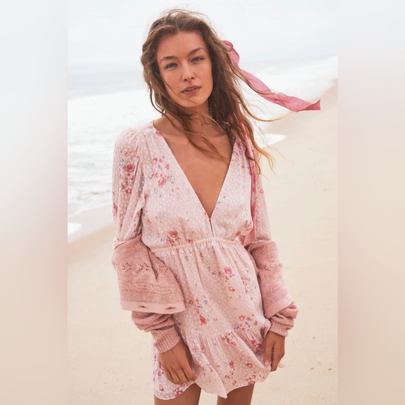 LoveShackFancy Dresses & Skirts - LoveShackFancy Siriana Mini in Bubbly Pink